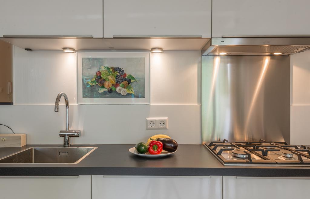 Canal View Amsterdam Apartment Bagian luar foto