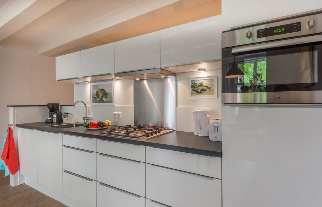 Canal View Amsterdam Apartment Bagian luar foto