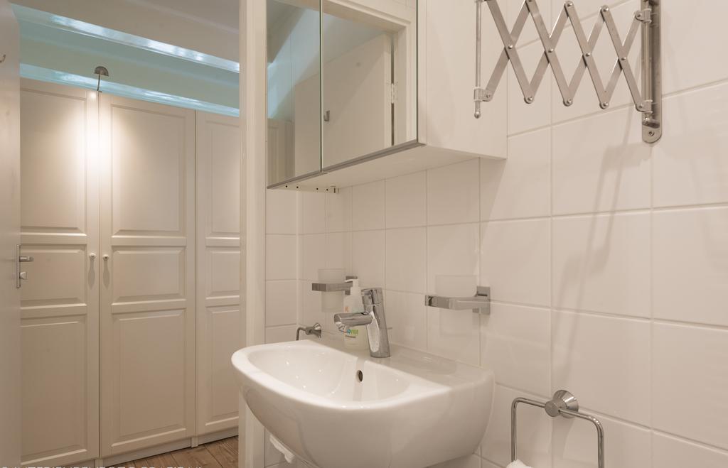 Canal View Amsterdam Apartment Bagian luar foto